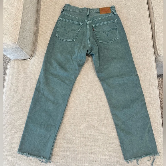 Levi’s 501 Cropped Jeans Boho Green Size 26 - Picture 6 of 14